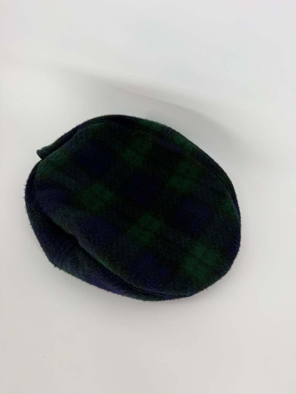Totes Blackwatch Plaid Flat Cap Newsboy Cabbie Hat Style 4884
